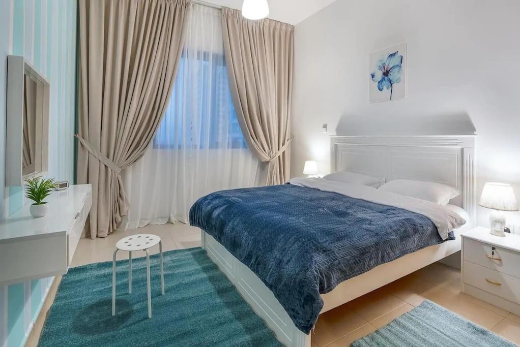 Apartment 2 Bedroom Front Abu Dhabi